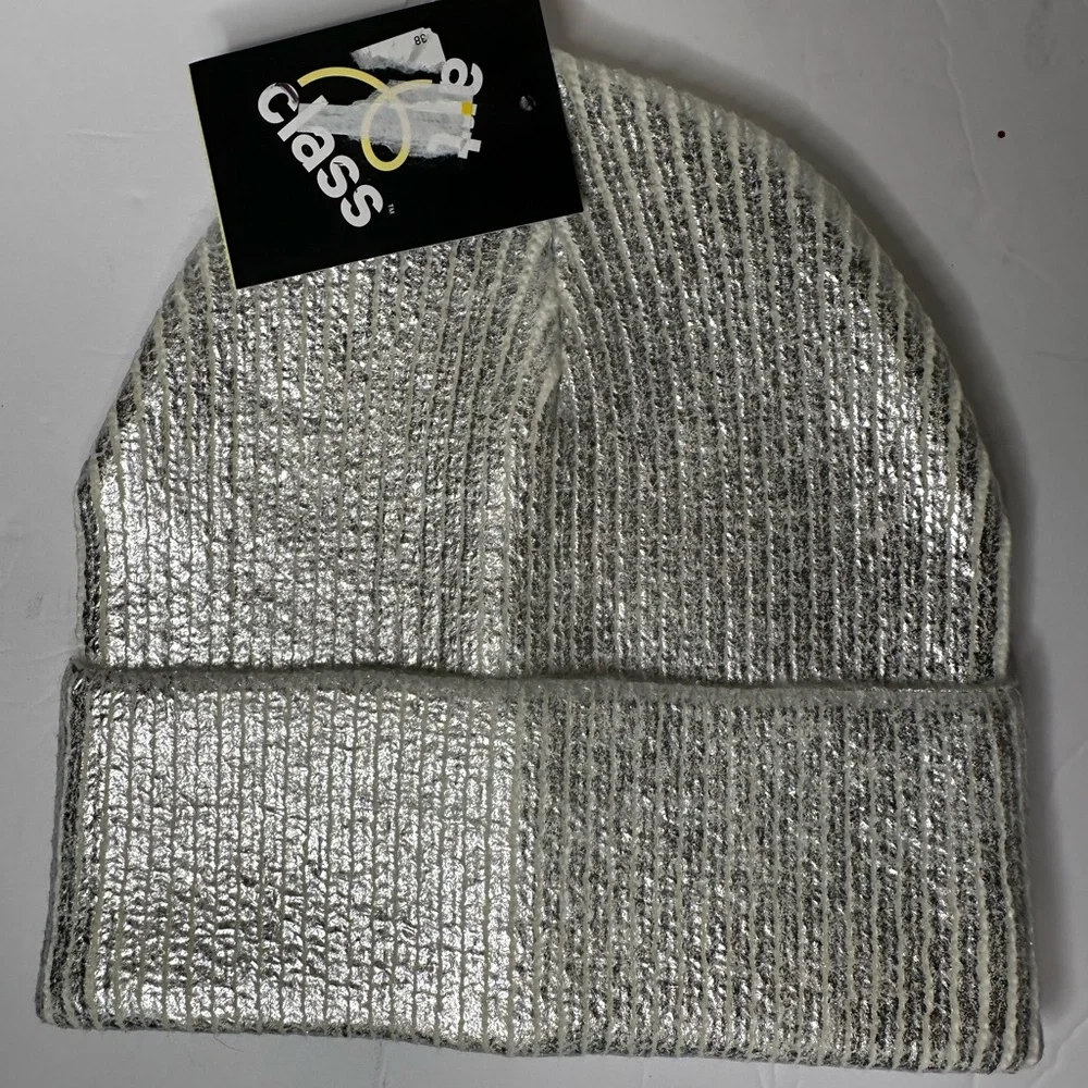Art Class Silver Metallic Rib Knit Cuffed Beanie Hat OSFM NWT